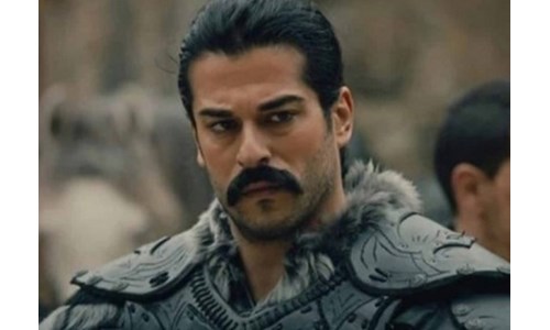 BURAK ÖZÇİVİT ARAP FİLMİNDE